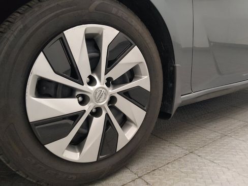 Used 2020 Nissan Altima 2.5 S FWD image 31