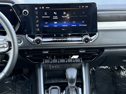 Certified 2024 Chevrolet Colorado LT image 29