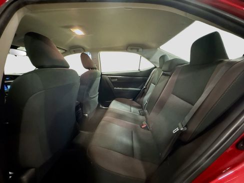 Used 2017 Toyota Corolla LE image 27