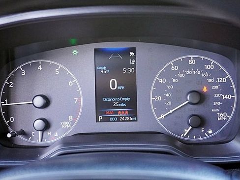 Used 2024 Toyota Corolla LE FWD image 31