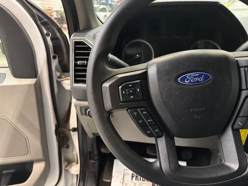 Used 2021 Ford F250 XLT w/ Camper Package AWD/4WD image 14