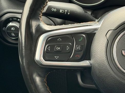 Used 2021 Jeep Gladiator Overland AWD/4WD image 28