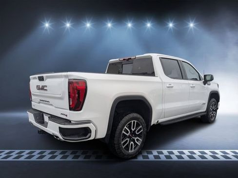 Used 2024 GMC Sierra 1500 AT4 w/ Technology Package image 3