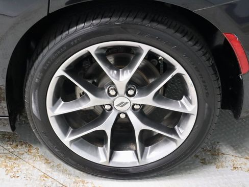 Used 2022 Dodge Charger SXT w/ Plus Group RWD image 19