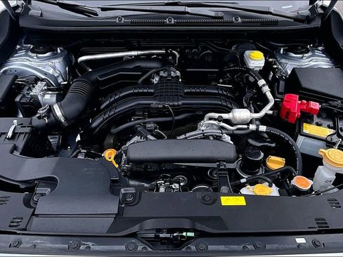 Used 2024 Subaru Crosstrek 2.0i Premium image 10