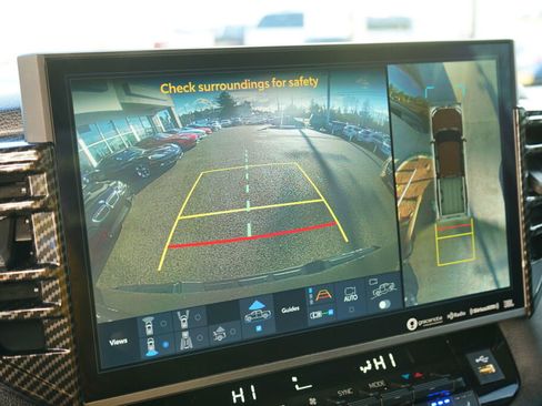 Used 2022 Toyota Tundra Limited w/ TRD Off-Road Package image 16