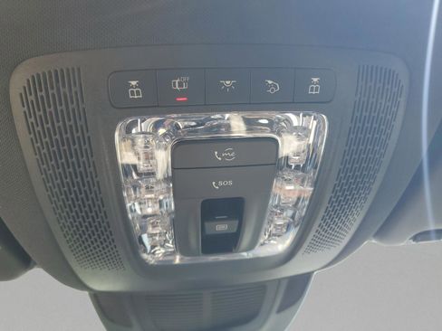 New 2026 Mercedes-Benz GLS 580 4MATIC image 35