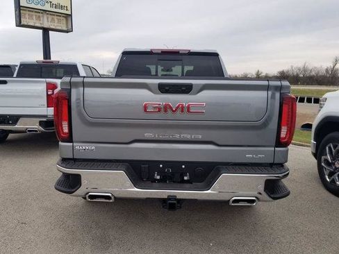 New 2026 GMC Sierra 1500 SLT AWD/4WD image 4