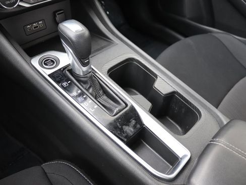 Used 2021 Nissan Sentra SV FWD image 23