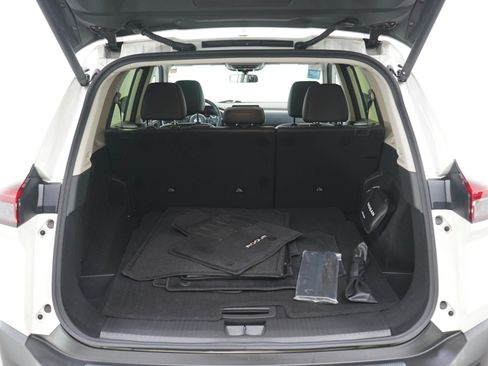 Used 2023 Nissan Rogue SV w/ SV Premium B Package AWD/4WD image 16