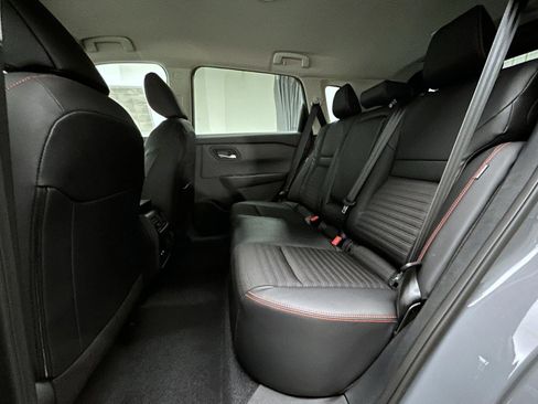 New 2026 Nissan Rogue SV image 11