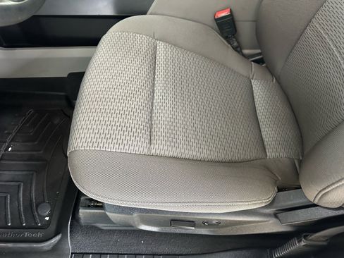 Used 2021 Ford F250 XLT w/ XLT Premium Package image 24