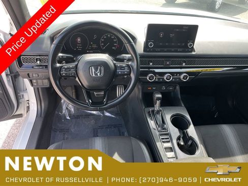 Used 2023 Honda Civic Sport image 24