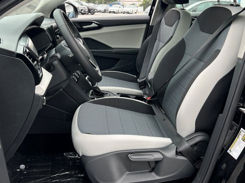 New 2025 Volkswagen Taos S image 16