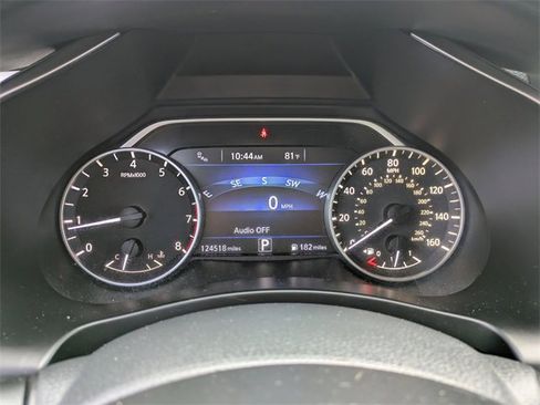 Used 2018 Nissan Murano SV w/ Premium Package image 30