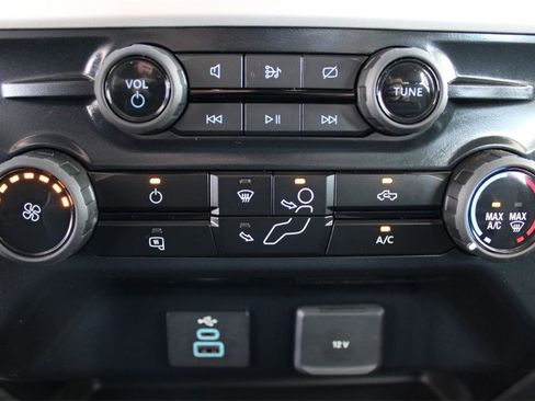 Used 2024 Ford F550 4x4 Crew Cab Super Duty image 21