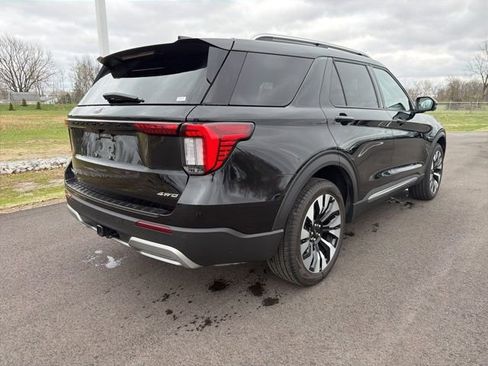 Used 2025 Ford Explorer Platinum w/ LUX Leather Package AWD/4WD image 7