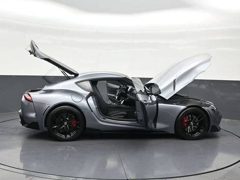 Used 2021 Toyota Supra Premium w/ Driver Assist Package RWD image 32