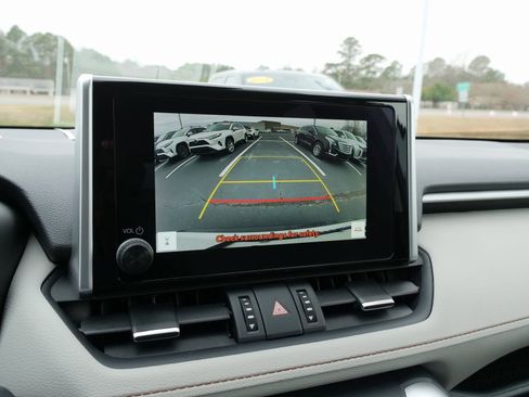 Used 2025 Toyota RAV4 XLE Premium image 25