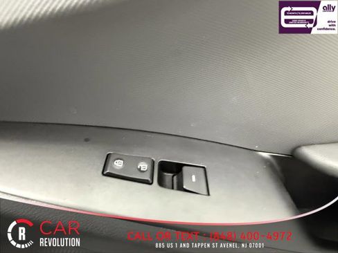 Used 2019 Hyundai Ioniq Plug-In Hybrid image 54