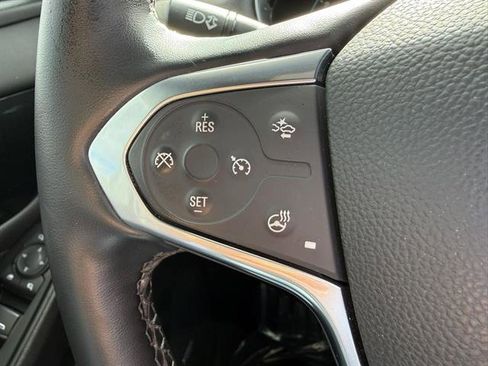 Certified 2023 Chevrolet Traverse RS image 18