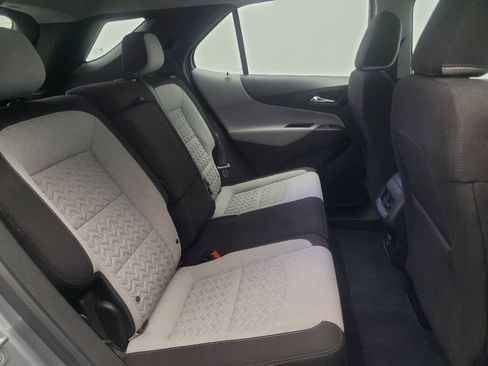 Used 2023 Chevrolet Equinox LS image 19