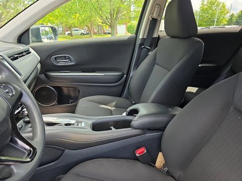 Used 2018 Honda HR-V EX image 24