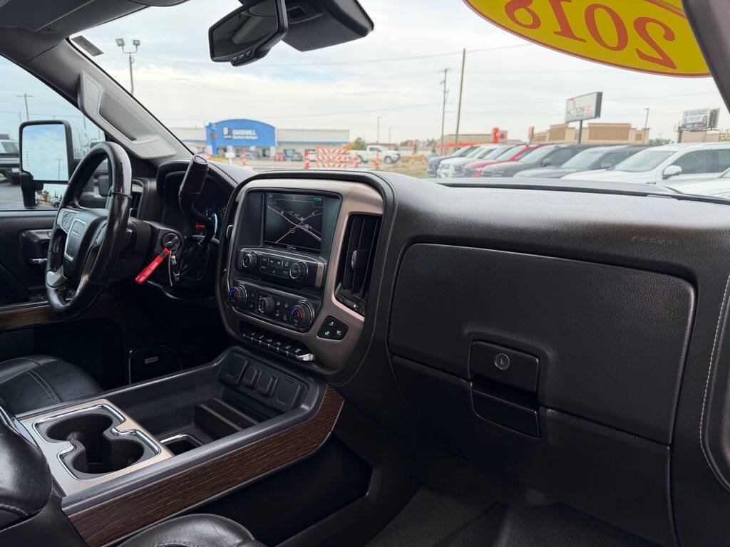 Used 2018 GMC Sierra 3500 Denali AWD/4WD image 58