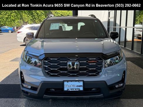 Used 2023 Honda Passport TrailSport image 3