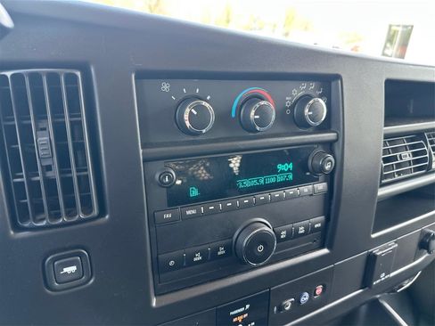 Used 2022 Chevrolet Express 2500 w/ Driver Convenience Package image 30