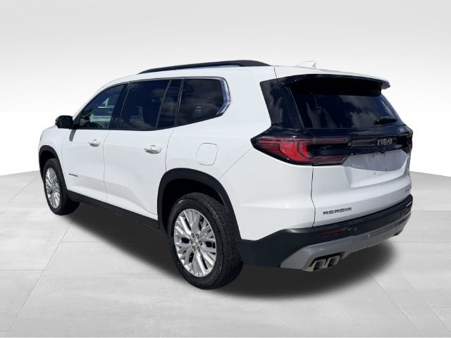 Used 2026 GMC Acadia Elevation w/ Elevation Premium Package FWD image 7