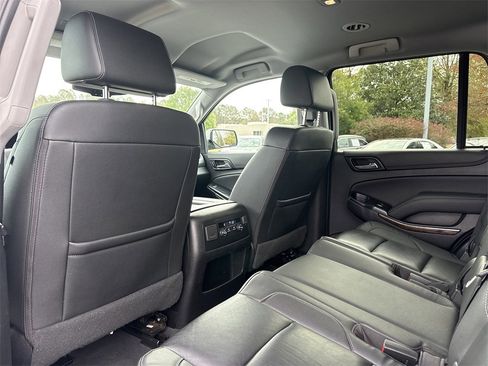 Used 2020 Chevrolet Tahoe LT image 13