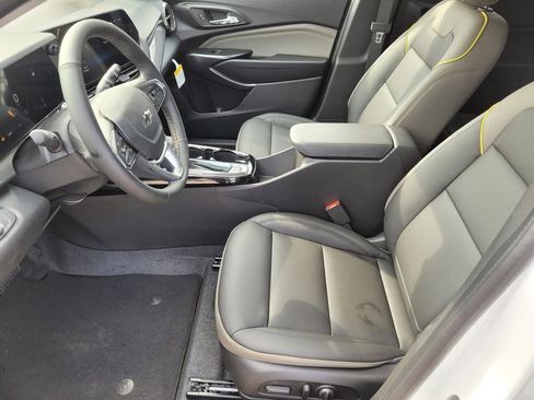 New 2026 Chevrolet Trax ACTIV w/ Driver Confidence Package image 15