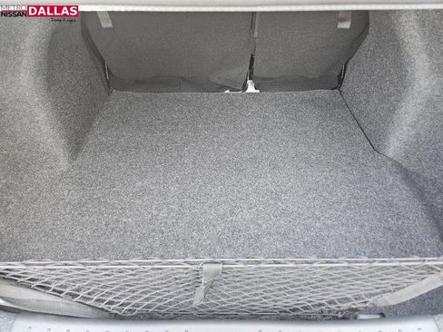 New 2025 Nissan Versa SR w/ Trunk Package image 23