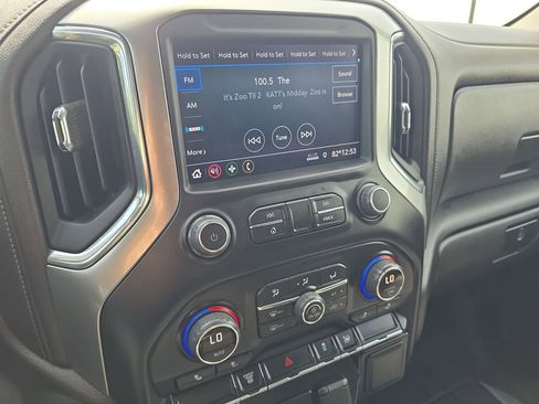 Used 2022 Chevrolet Silverado 3500 LT w/ Convenience Package AWD/4WD image 21