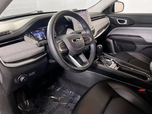 Used 2022 Jeep Compass Latitude w/ Convenience Group image 9