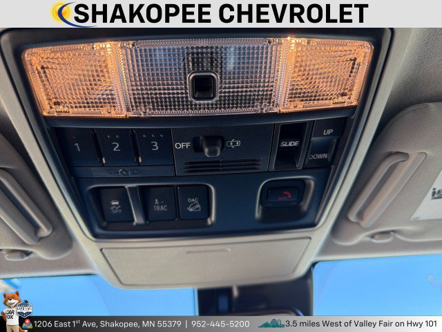 Used 2021 Toyota 4Runner Limited AWD/4WD image 8
