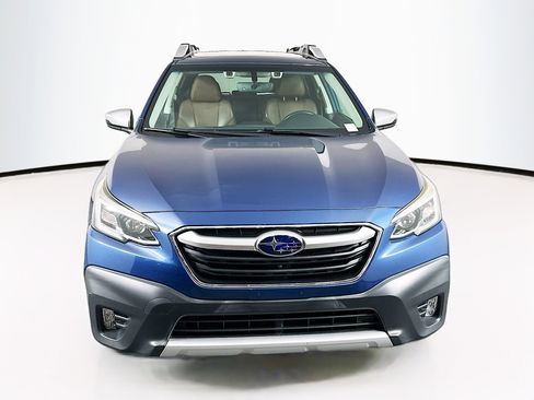 Used 2020 Subaru Outback Touring w/ Popular Package #2 AWD/4WD image 2