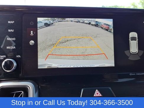 Used 2023 Kia Sorento S w/ Panoramic Sunroof Package AWD/4WD image 21