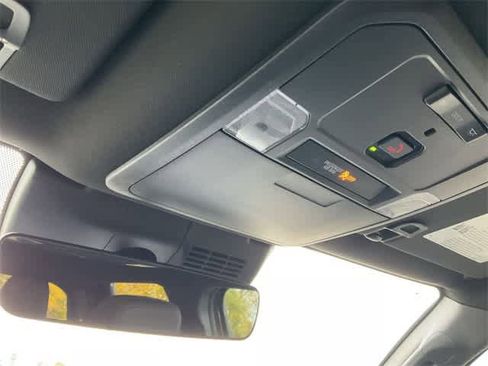 Certified 2025 Toyota Tacoma SR5 image 25