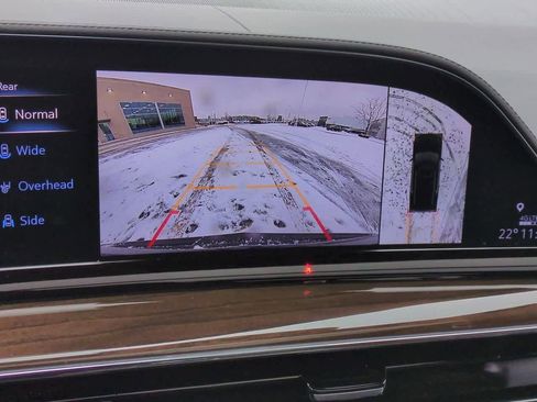 Certified 2024 Cadillac Escalade Sport Platinum w/ LPO, ONYX Package image 32