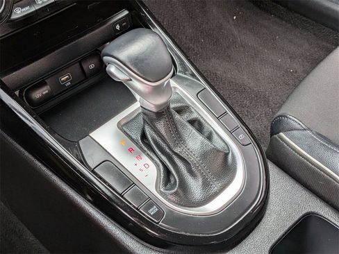 Used 2023 Kia Forte GT-Line w/ GT-Line Premium Package image 17