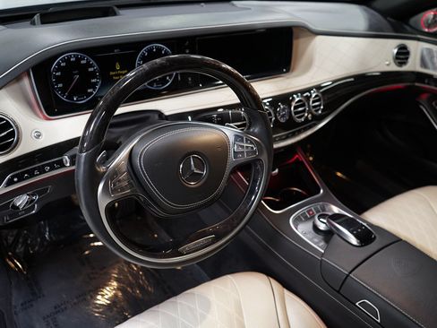 Used 2016 Mercedes-Benz Maybach S 600 image 11