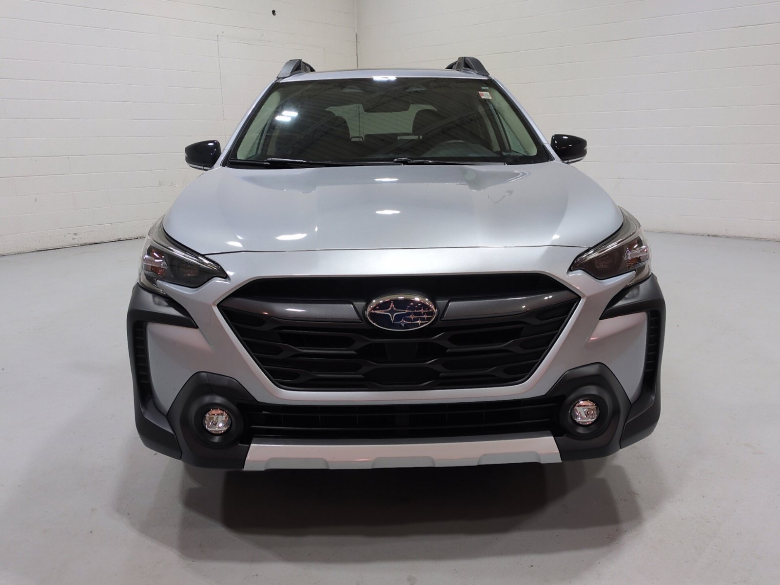 Used 2025 Subaru Outback Limited XT w/ Popular Package #2 AWD/4WD image 8
