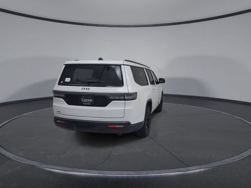 New 2026 Jeep Grand Wagoneer L Limited AWD/4WD image 12