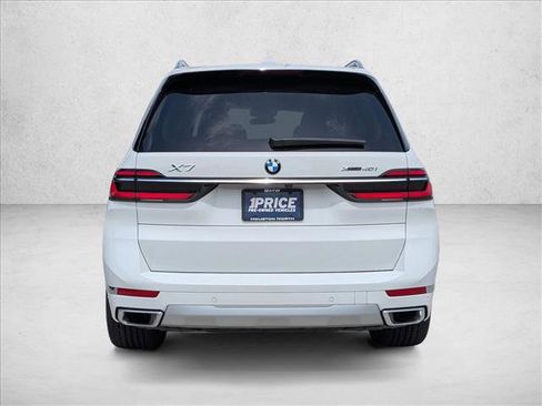 Certified 2024 BMW X7 xDrive40i w/ Climate Comfort Package AWD/4WD image 7