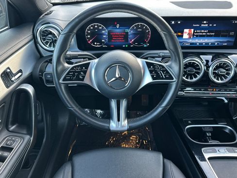 Used 2025 Mercedes-Benz CLA 250 image 16