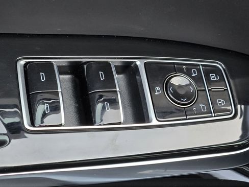 New 2026 Cadillac Escalade ESV V image 21