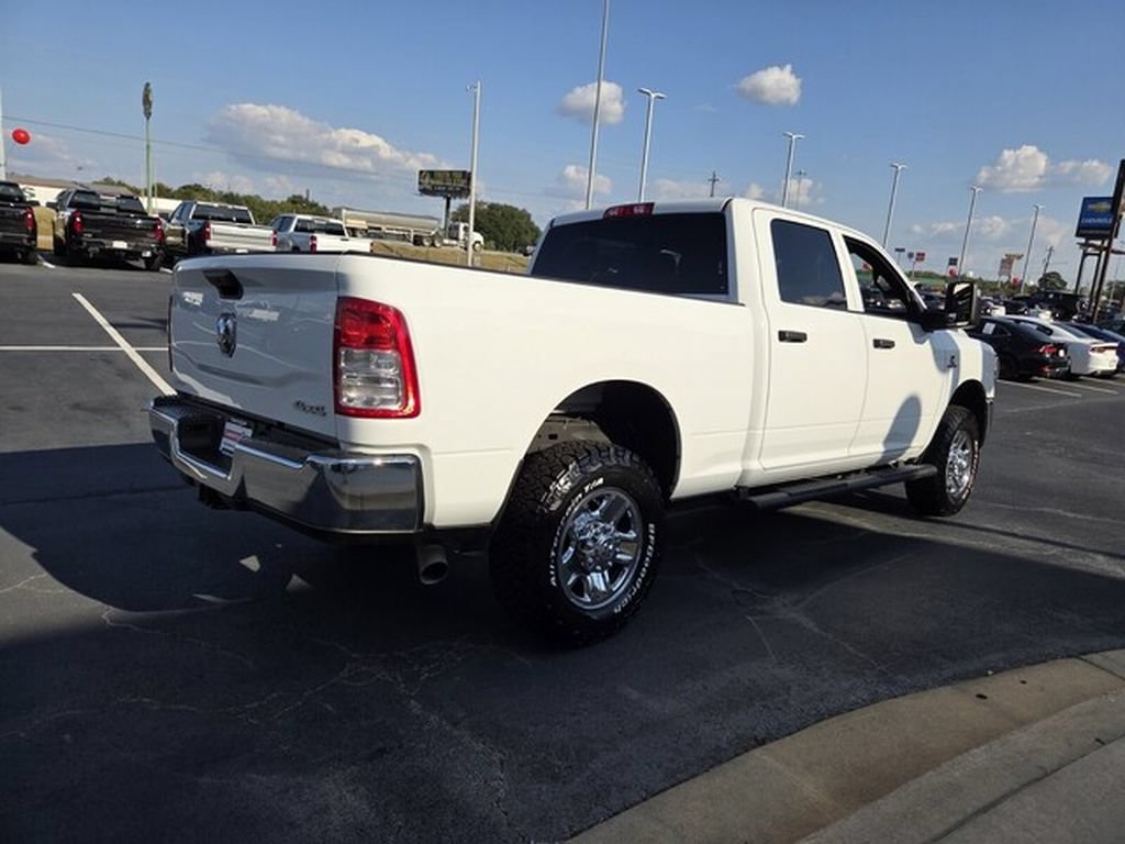 Used 2024 RAM 2500 Tradesman w/ Chrome Appearance Group AWD/4WD image 5