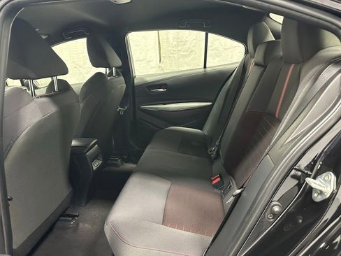 Used 2025 Toyota Corolla SE image 46